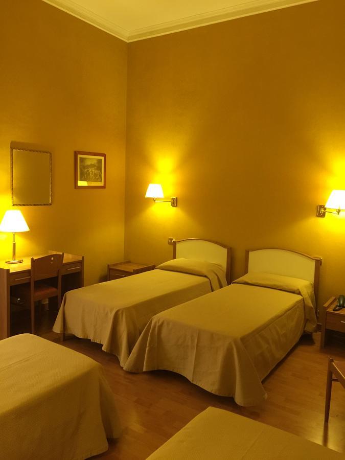 Hotel Relais Filonardi Veroli Pokoj fotografie