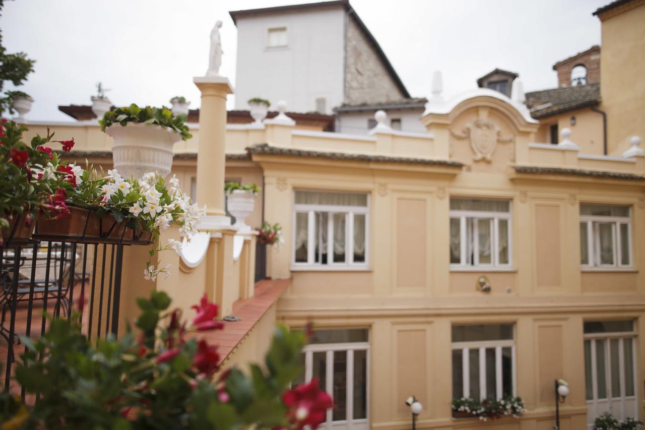 Hotel Relais Filonardi Veroli Exteriér fotografie